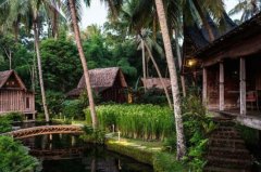 澳门太阳城网站：印度尼西亚巴厘岛BambuIndah有一座独特的旅馆